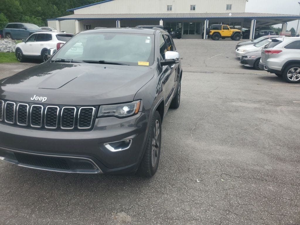 jeep grand cherokee 2018 1C4RJFBG8JC272958 image jeep grand cherokee 2018 1C4RJFBG8JC272958 image